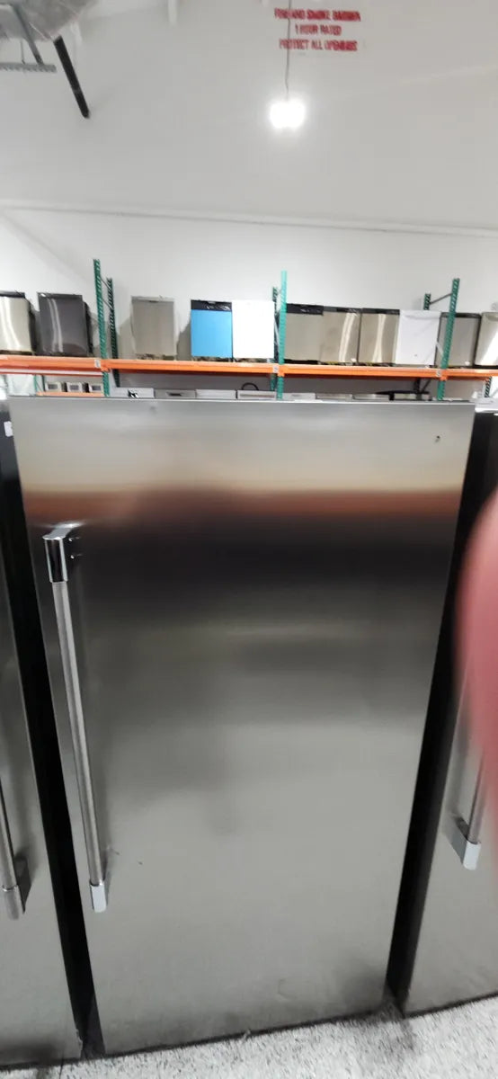 Frigidaire Professional Single-Door Refrigerator