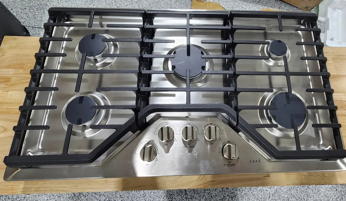 Café Stainless Steel Gas Cooktop