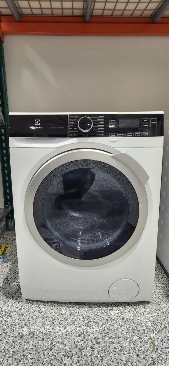 Electrolux - Stackable Front Load Washer with LuxCare Wash and Steam Refresh - White